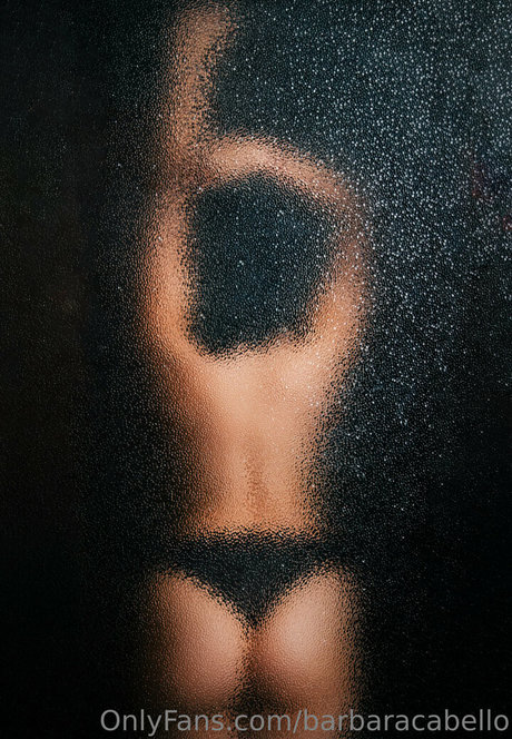 Naakte gelekte OnlyFans-foto van Barbaracabello