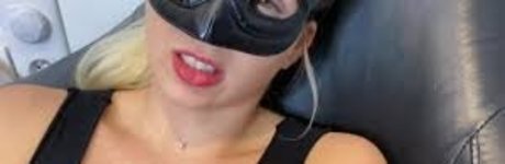 Naakte gelekte OnlyFans-foto van Maevaasinaloa