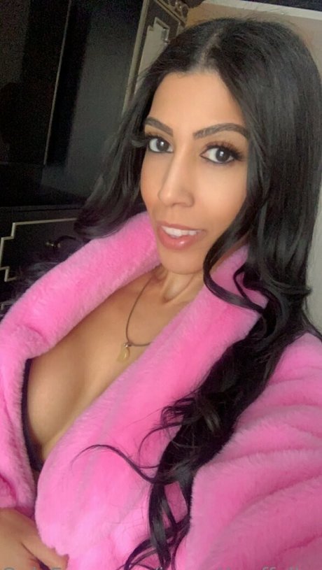 Naakte gelekte OnlyFans-foto van Jeanetteaffolter