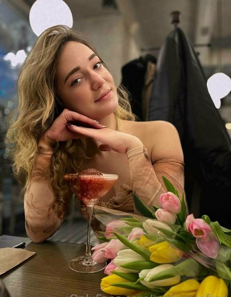 Naakte gelekte OnlyFans-foto van Maryrosefree