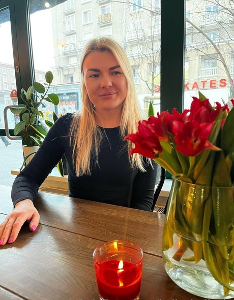 Naakte gelekte OnlyFans-foto van Thehottestmom