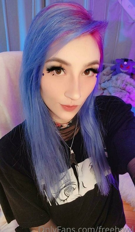 Naakte gelekte OnlyFans-foto van Freehowl