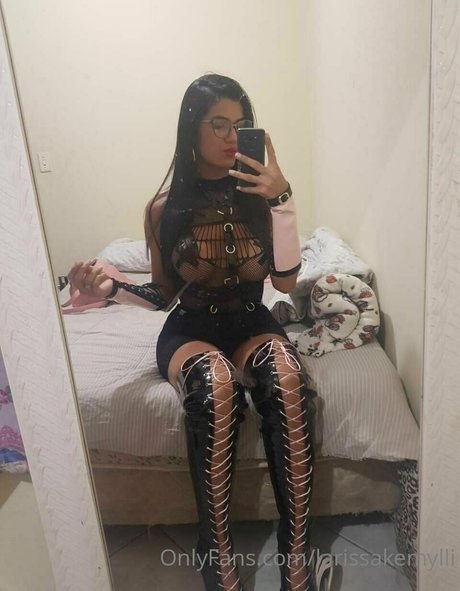 Naakte gelekte OnlyFans-foto van Tslarissakemylli