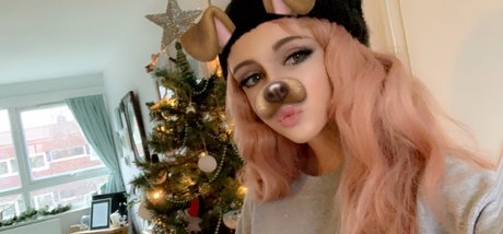 Naakte gelekte OnlyFans-foto van Desiluted