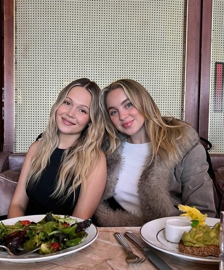 Naakte gelekte OnlyFans-foto van Kelli Berglund