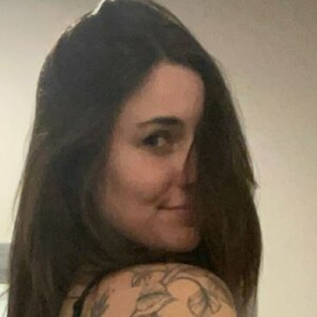 Naakte gelekte OnlyFans-foto van Jessica69day