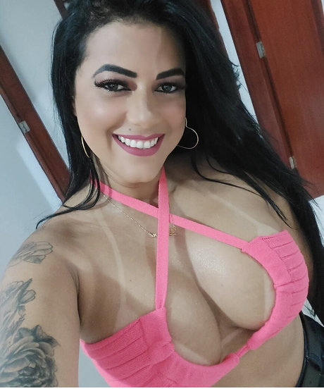 Naakte gelekte OnlyFans-foto van Daiane Prado