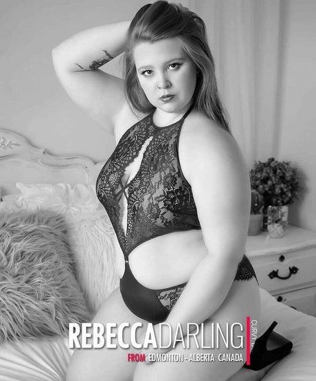 Naakte gelekte OnlyFans-foto van Mydarlingrebecca