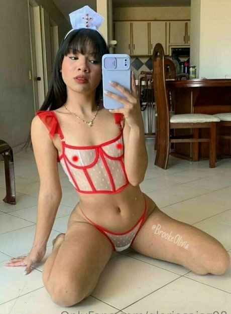 Naakte gelekte OnlyFans-foto van Gloriosajaz98