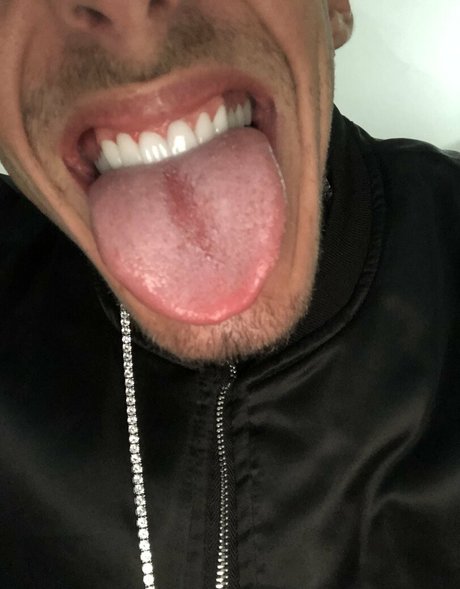 Naakte gelekte OnlyFans-foto van Chrisdiamondx