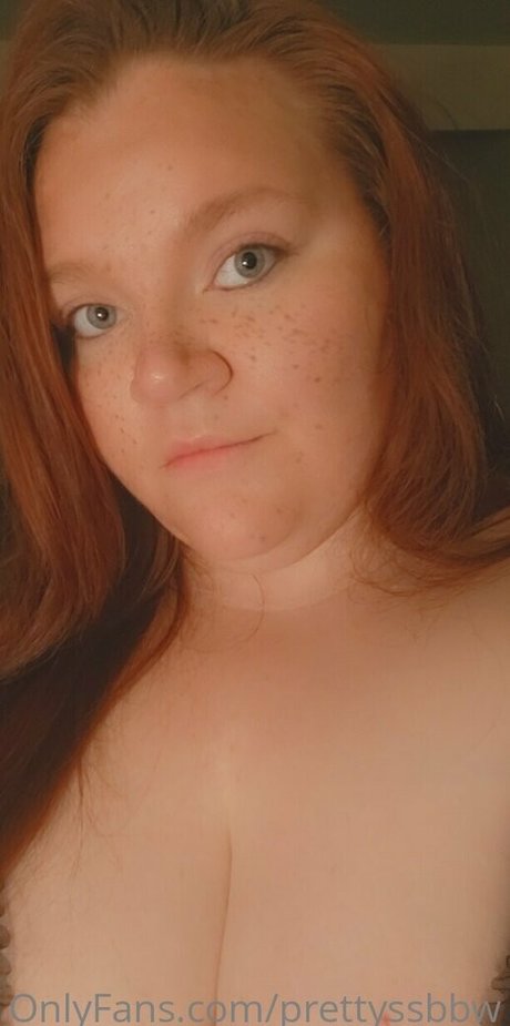 Naakte gelekte OnlyFans-foto van Prettyssbbw