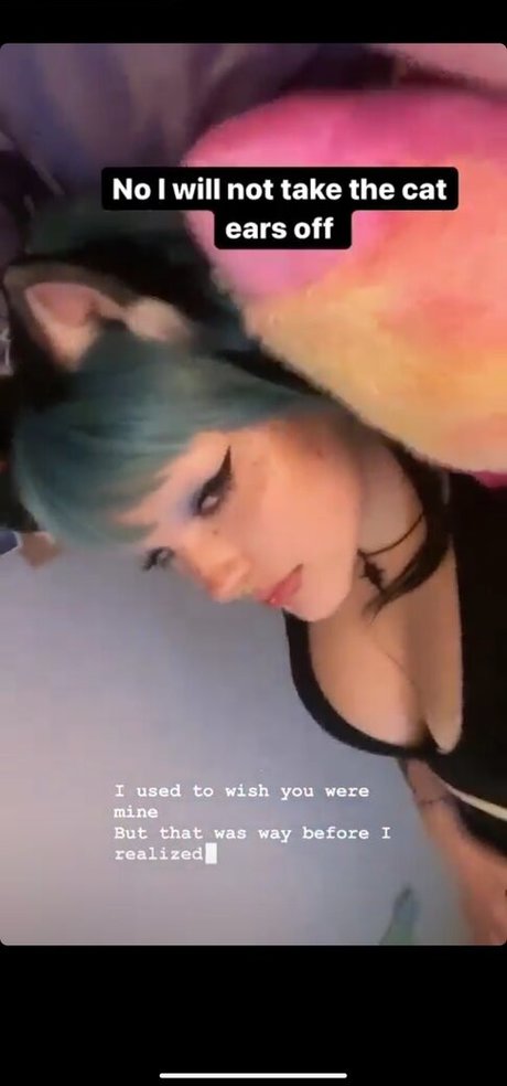 Naakte gelekte OnlyFans-foto van Succubussushi