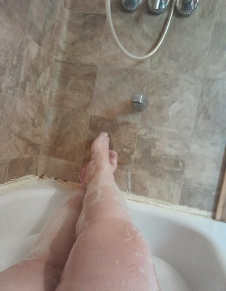 Naakte gelekte OnlyFans-foto van Krazykitty45