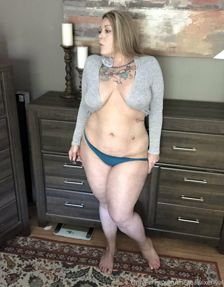 Therealvixenval
