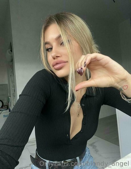 Blondy_angel