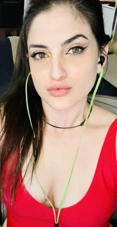Naakte gelekte OnlyFans-foto van Divajilly