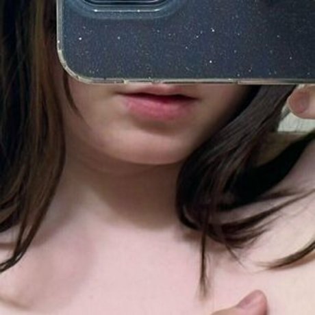 Naakte gelekte OnlyFans-foto van Avaexoticvip