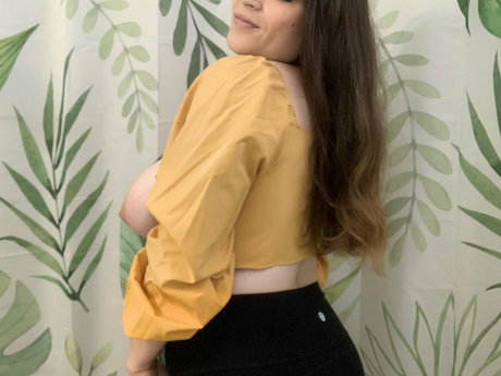 Naakte gelekte OnlyFans-foto van Misscordeliavip