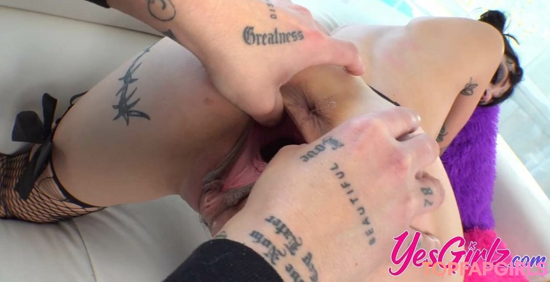 Naakte gelekte OnlyFans-foto van Thecottagecoredoll #39