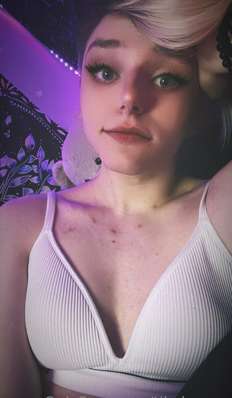 Naakte gelekte OnlyFans-foto van Tikalovexo