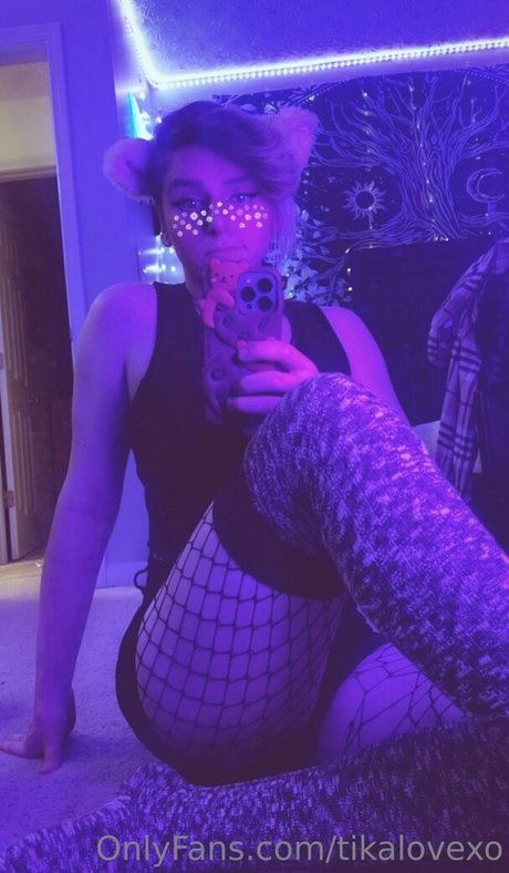 Naakte gelekte OnlyFans-foto van Tikalovexo