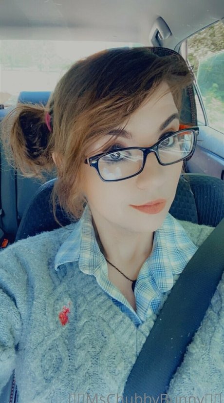 Naakte gelekte OnlyFans-foto van Mschubbybunny
