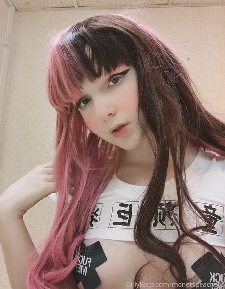 Naakte gelekte OnlyFans-foto van Honeybunnycos