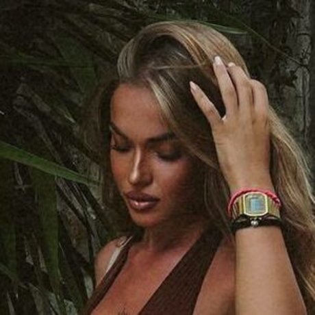 Teodora Dzehverovic