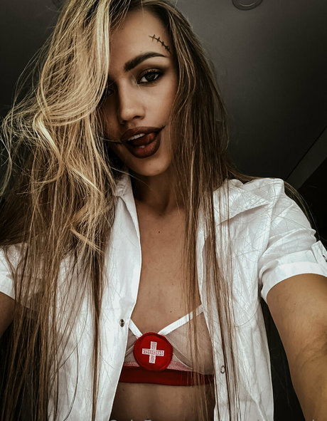 Preciousmia