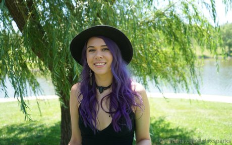 Lolaxsparks