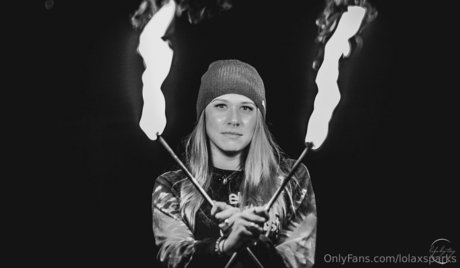 Lolaxsparks