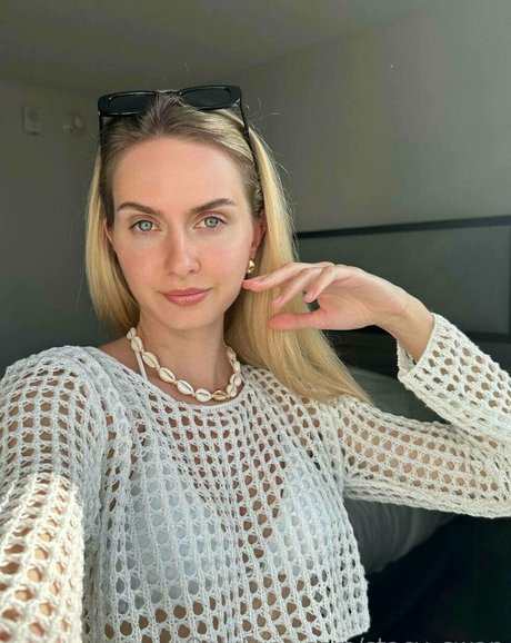 Naakte gelekte OnlyFans-foto van Anastayshaa