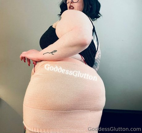 Naakte gelekte OnlyFans-foto van Mommyglutton