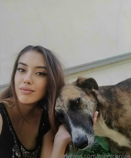Naakte gelekte OnlyFans-foto van Meryconlae