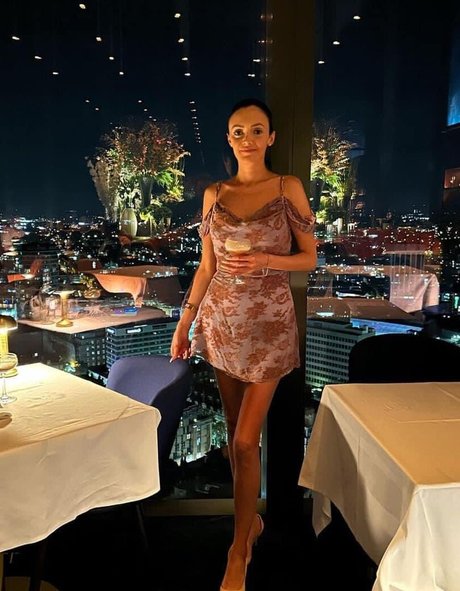 Naakte gelekte OnlyFans-foto van Kalina Balimezova