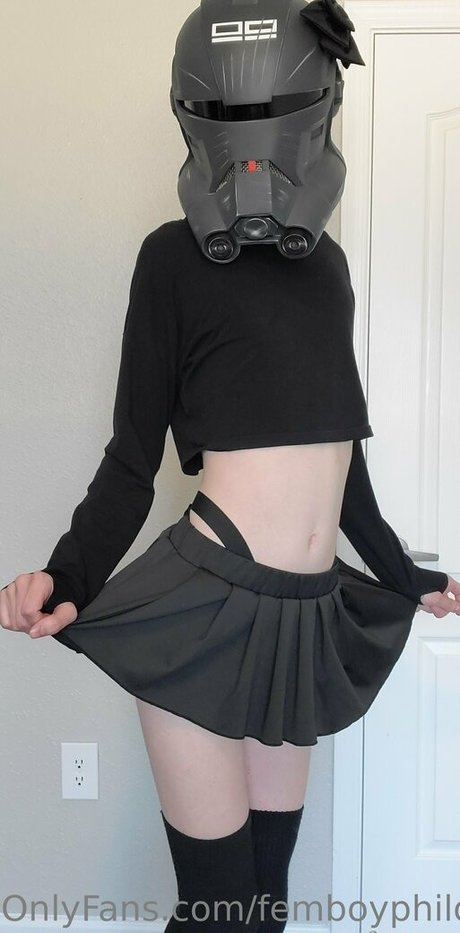 Naakte gelekte OnlyFans-foto van Femboyphilosophy