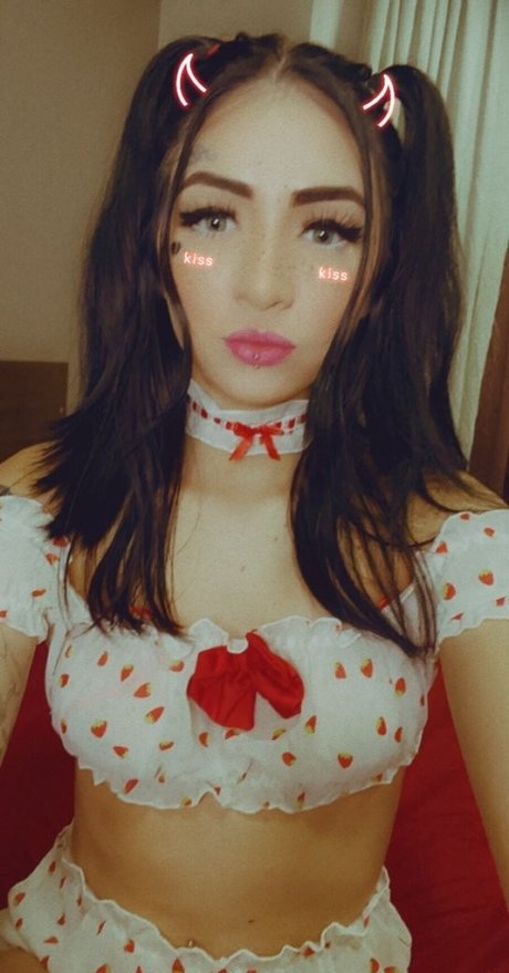 Naakte gelekte OnlyFans-foto van Endilolita