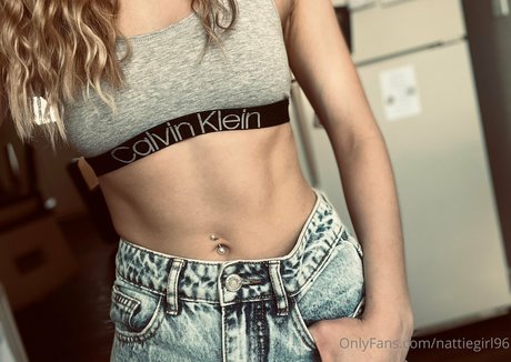 Naakte gelekte OnlyFans-foto van Nattiegirl96