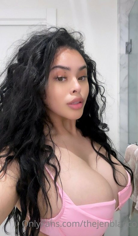 Naakte gelekte OnlyFans-foto van Thejenblanco