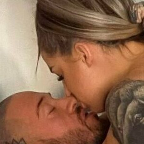 Naakte gelekte OnlyFans-foto van Rosechevelle