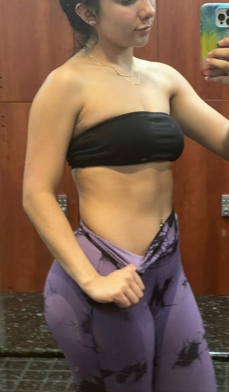 Naakte gelekte OnlyFans-foto van Victoriaforyou
