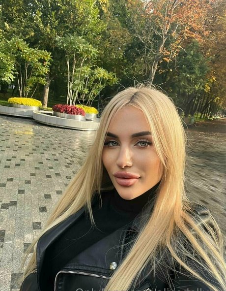Alicedollyua