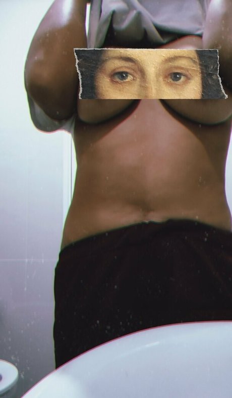 Naakte gelekte OnlyFans-foto van Himydaddy