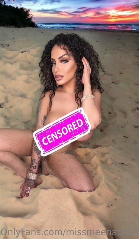 Naakte gelekte OnlyFans-foto van Missmeenaofficial