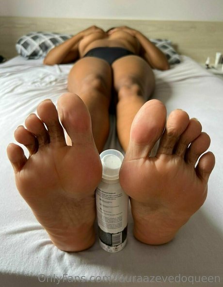 Naakte gelekte OnlyFans-foto van Lauraazevedoqueen