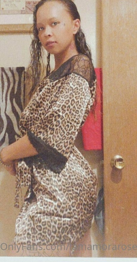 Iamamorarose