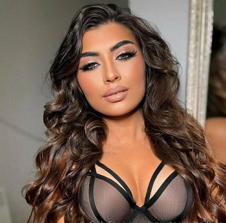 Naakte gelekte OnlyFans-foto van Anastasiiabaileys