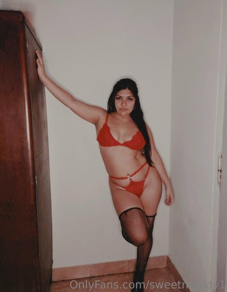 Naakte gelekte OnlyFans-foto van Sweetmaddy1