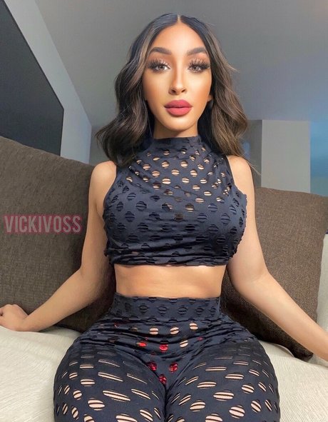 Naakte gelekte OnlyFans-foto van Wewantvicki