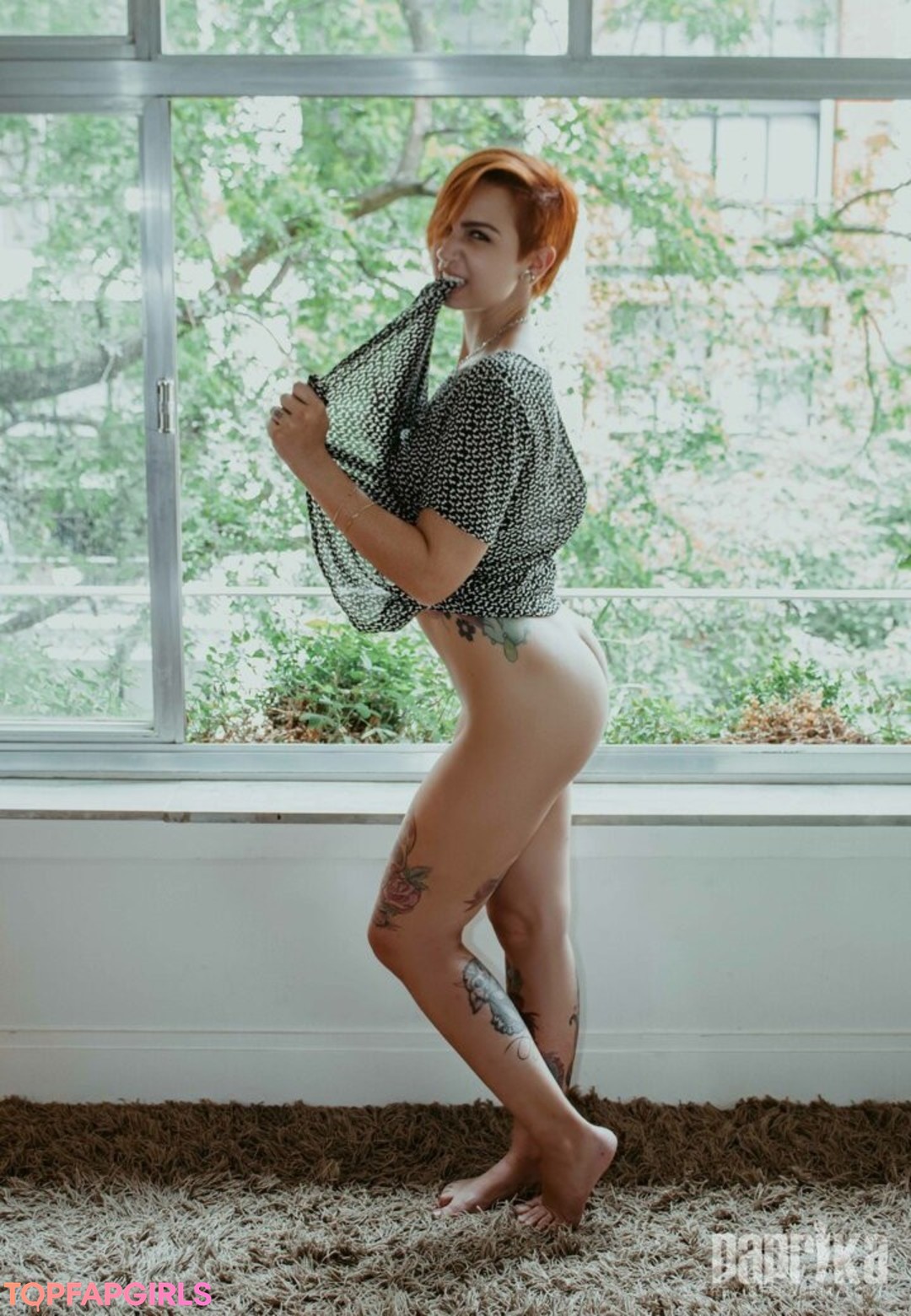 Naakte gelekte OnlyFans-foto van Paprika #1153